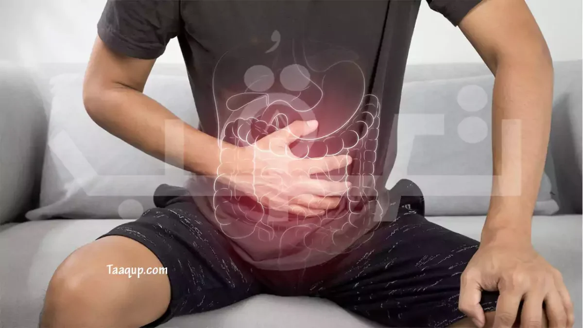 صورة شخص يعاني من أضطرابات المعدة وهي من مخاطر أدوية التخسيس الشائعة
